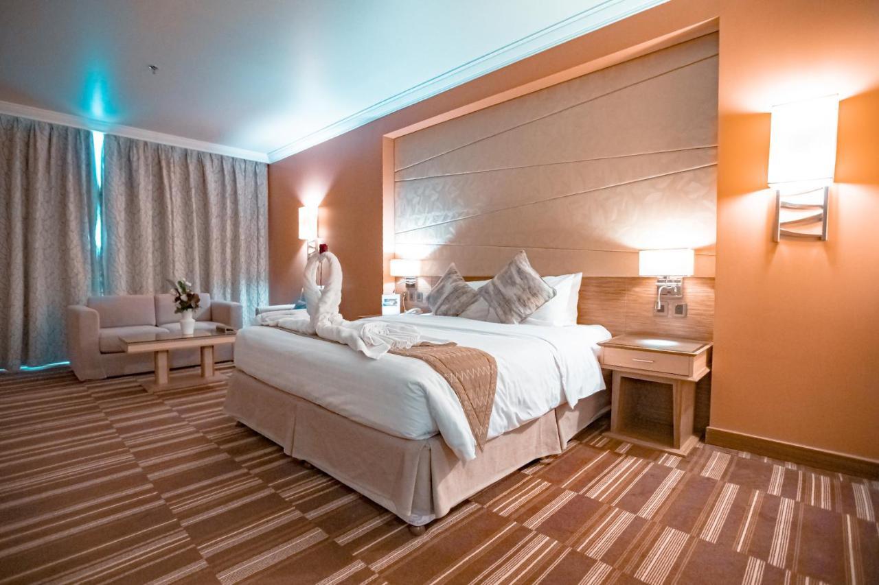 Golden Tulip Hotel Buraidah Al Qassim מראה חיצוני תמונה