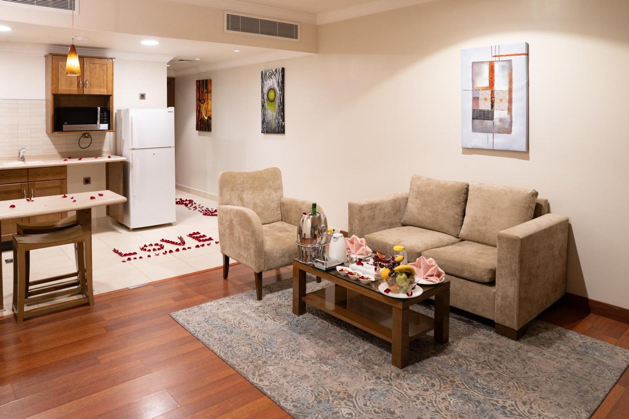 Golden Tulip Hotel Buraidah Al Qassim מראה חיצוני תמונה